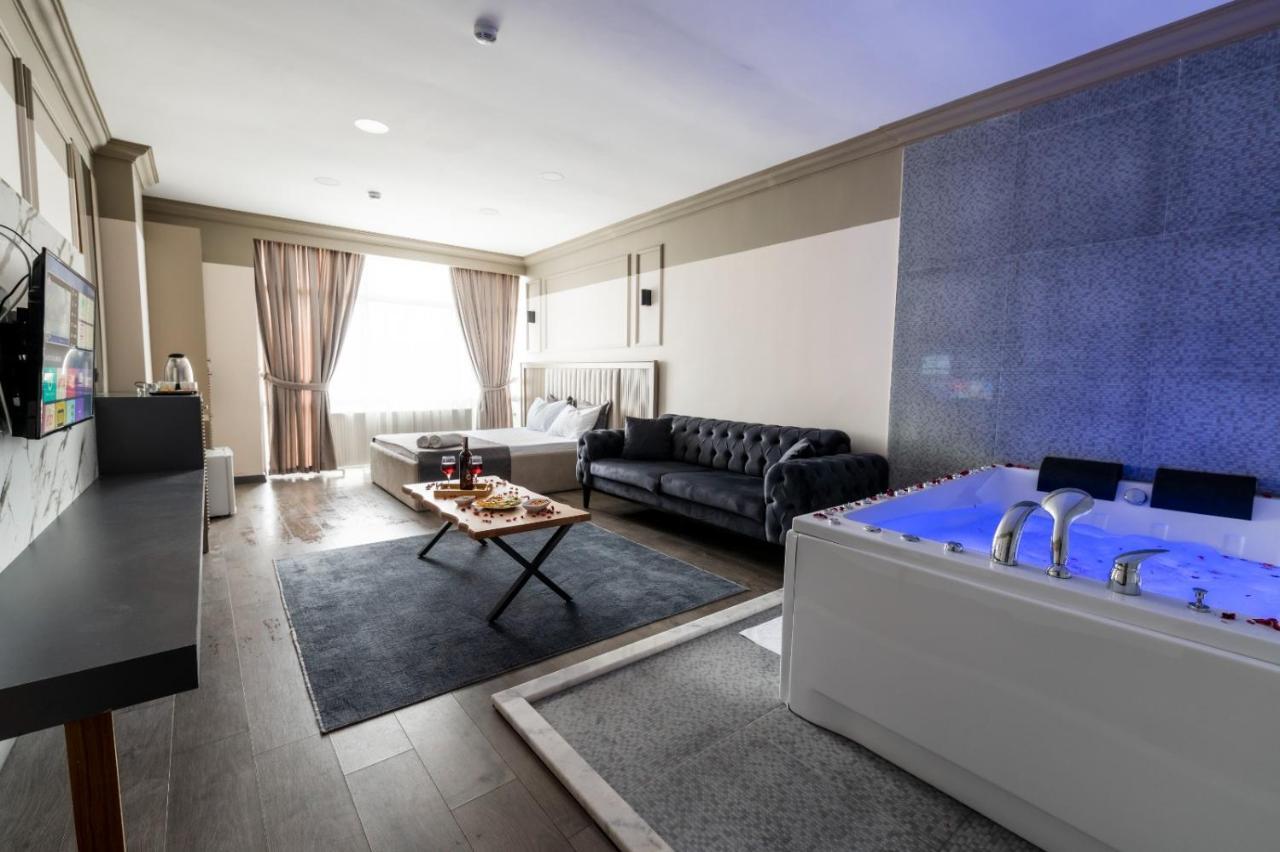 Arena Luxury Suites Hotel Istanbul Exteriör bild