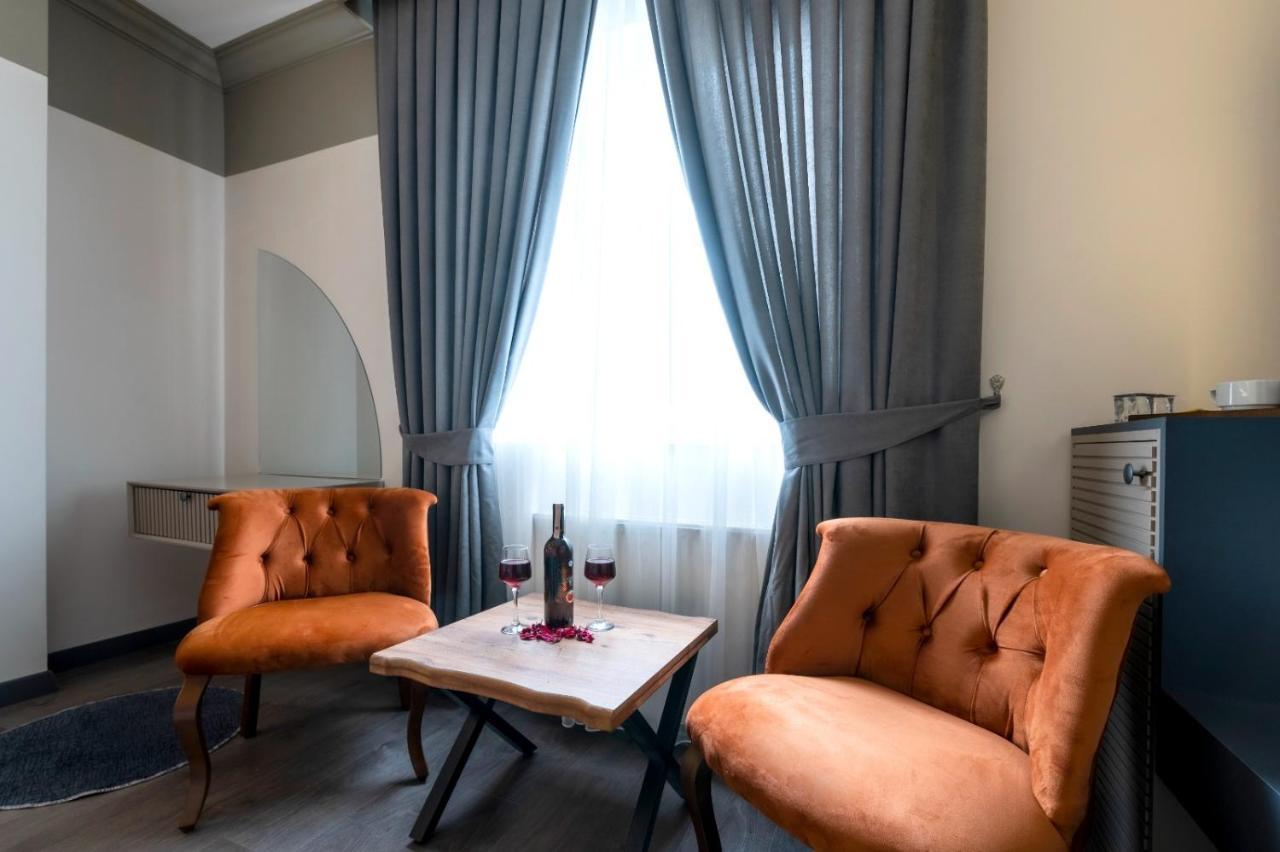 Arena Luxury Suites Hotel Istanbul Exteriör bild